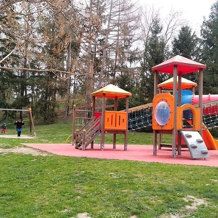 Bbbb Resort Apartman زلاكاروس المظهر الخارجي الصورة