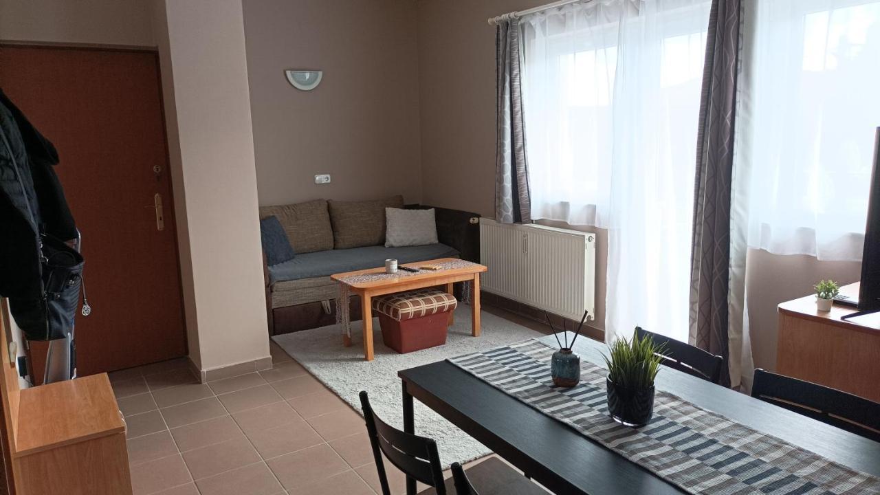 Bbbb Resort Apartman زلاكاروس المظهر الخارجي الصورة